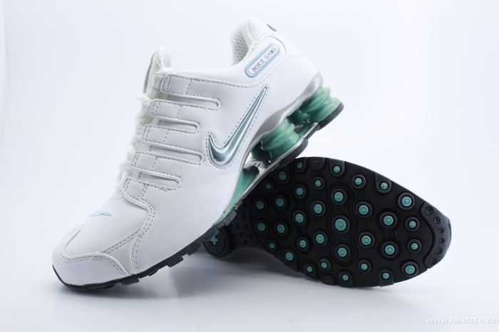 vert et blanc Nike Shox NZ en vente (2)